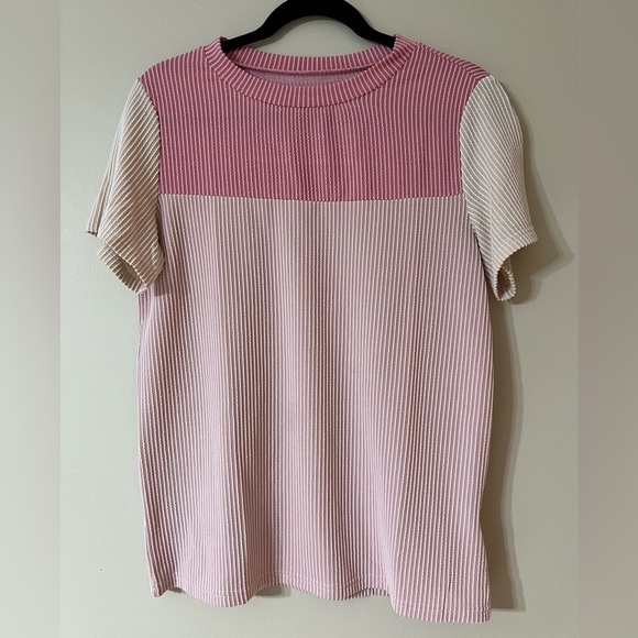 Color block Tshirt - Picture 4 of 4